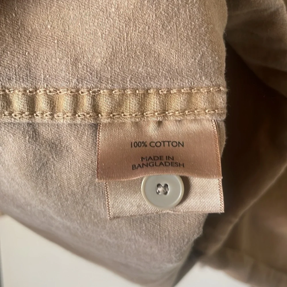 SOLD-Levi's Tan Button-Down Casual Shirt